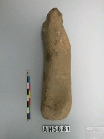 藏品(長條形石錘)的圖片